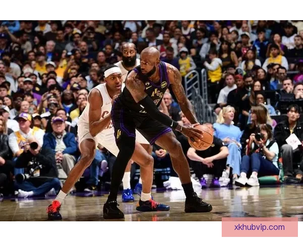 湖人复仇骑士夺赛季50胜 东契奇42+12迎里程碑 詹姆斯再创历史新纪录